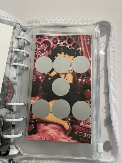 Betty Boop White Zipper A6 savings challenge binder